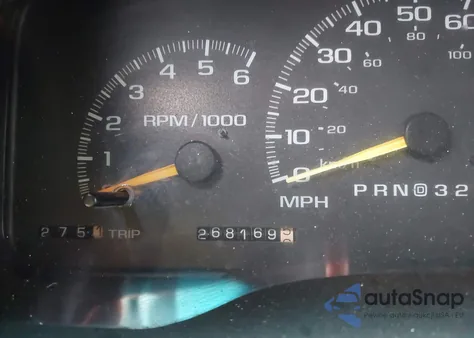 1999 Chevrolet Suburban 1500 Lt z USA, uszkodzony, nr VIN 3GNFK16R9XG129349